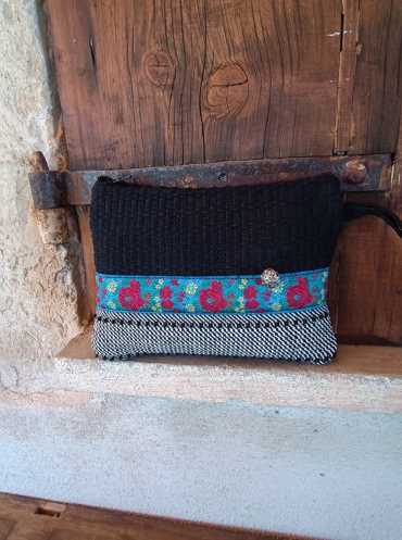 Made by Sardinia - Pochette in tessuto sardo bisaccia